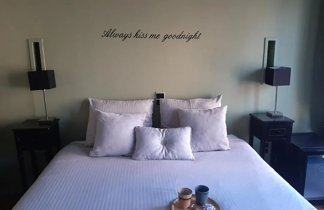 Anna'S B&B-1